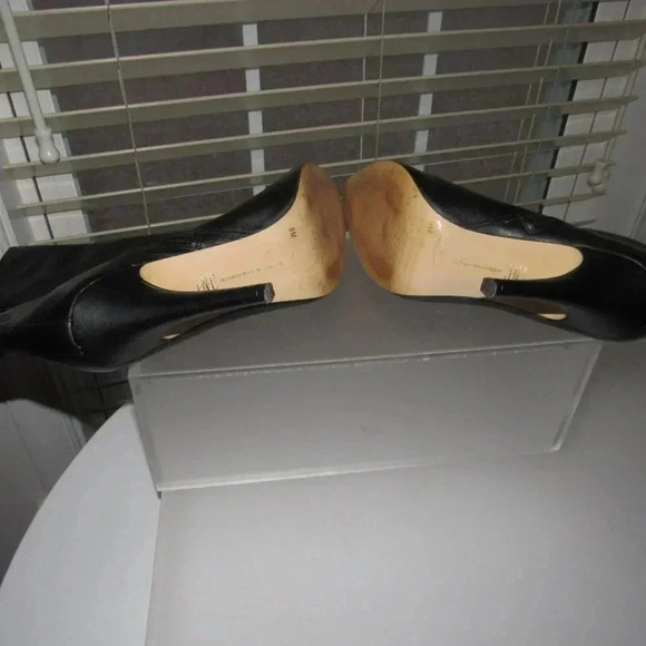 INC International Concepts Deandra Leather Ankle Booties Boots Shoes Size 8M - Picture 5 of 6